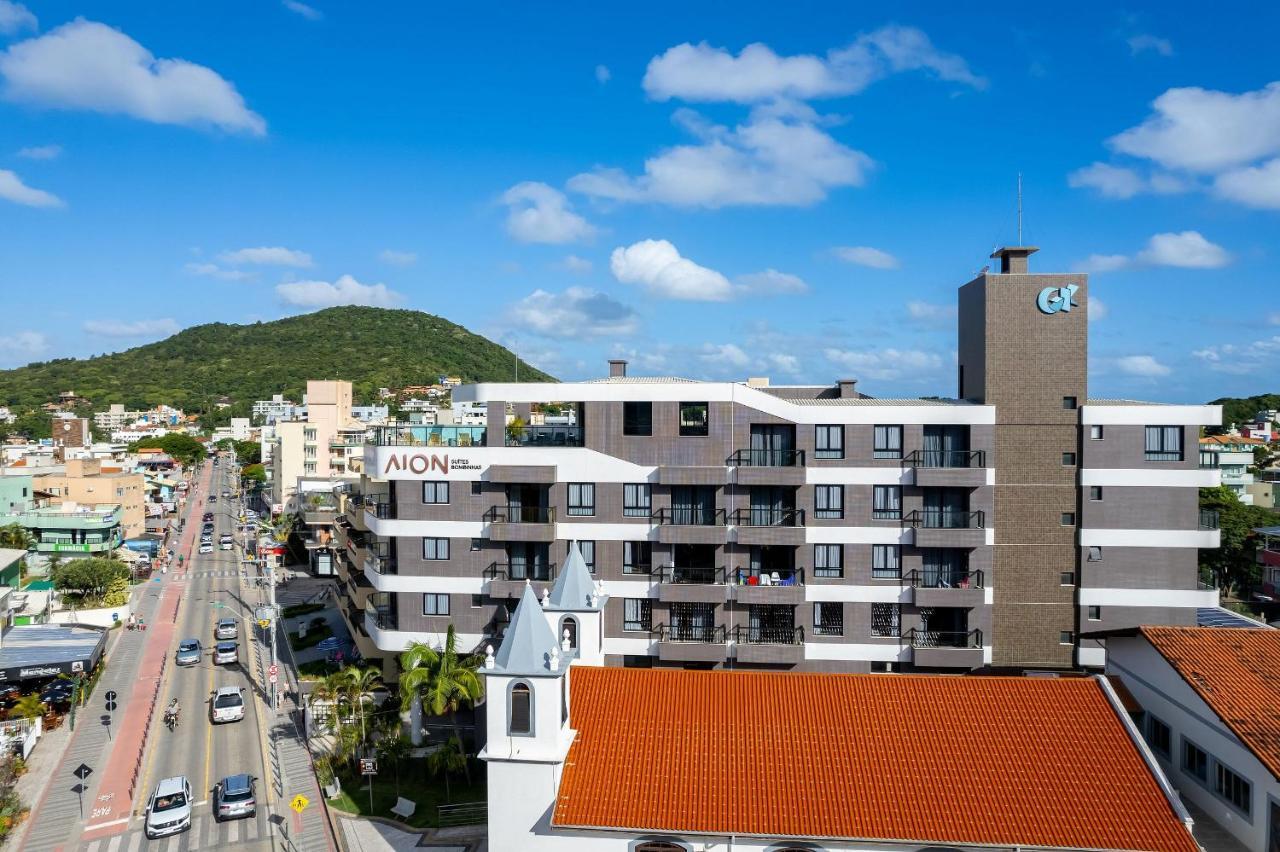 Confortavel Loft Em Condominio Com Piscina Бомбіняс Екстер'єр фото