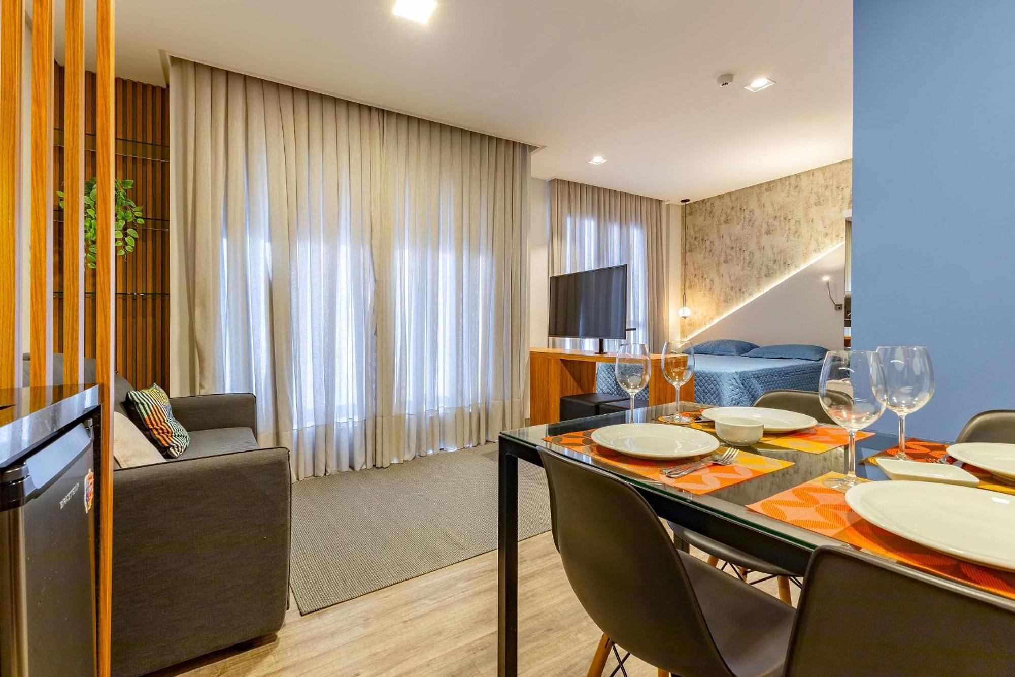 Confortavel Loft Em Condominio Com Piscina Бомбіняс Екстер'єр фото
