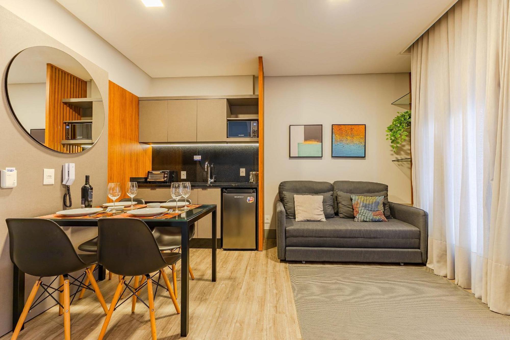 Confortavel Loft Em Condominio Com Piscina Бомбіняс Екстер'єр фото